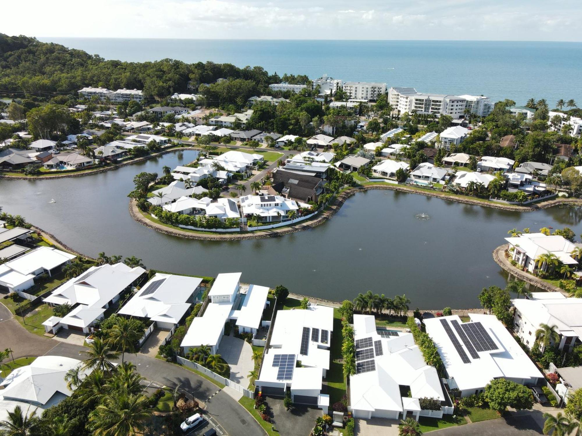 Blue Lagoon Villas Trinity Beach Esterno foto
